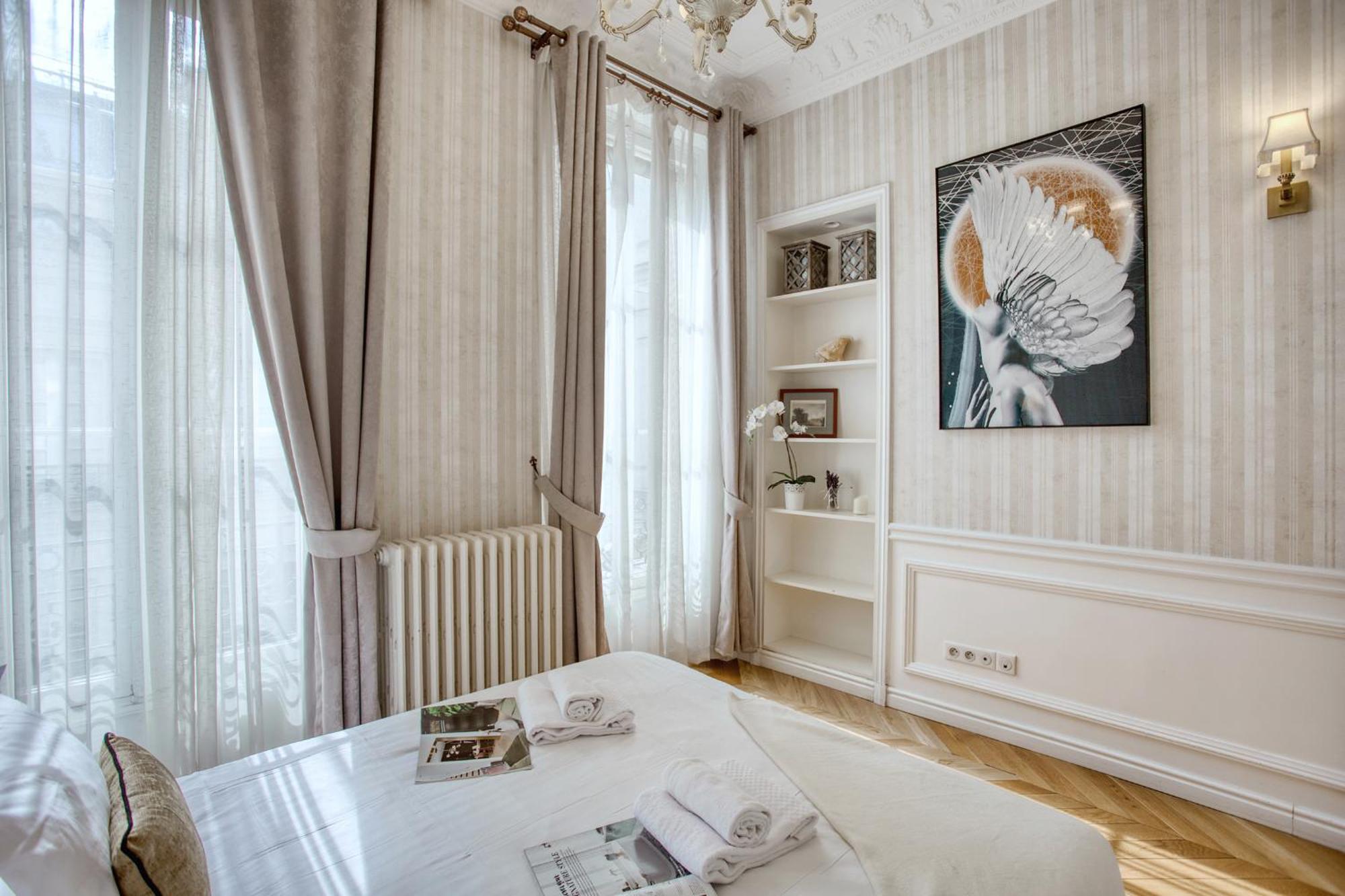 Luxueux 200M2 5Ch Champs Elysees A 1Min Perle Rare Paris Exterior photo