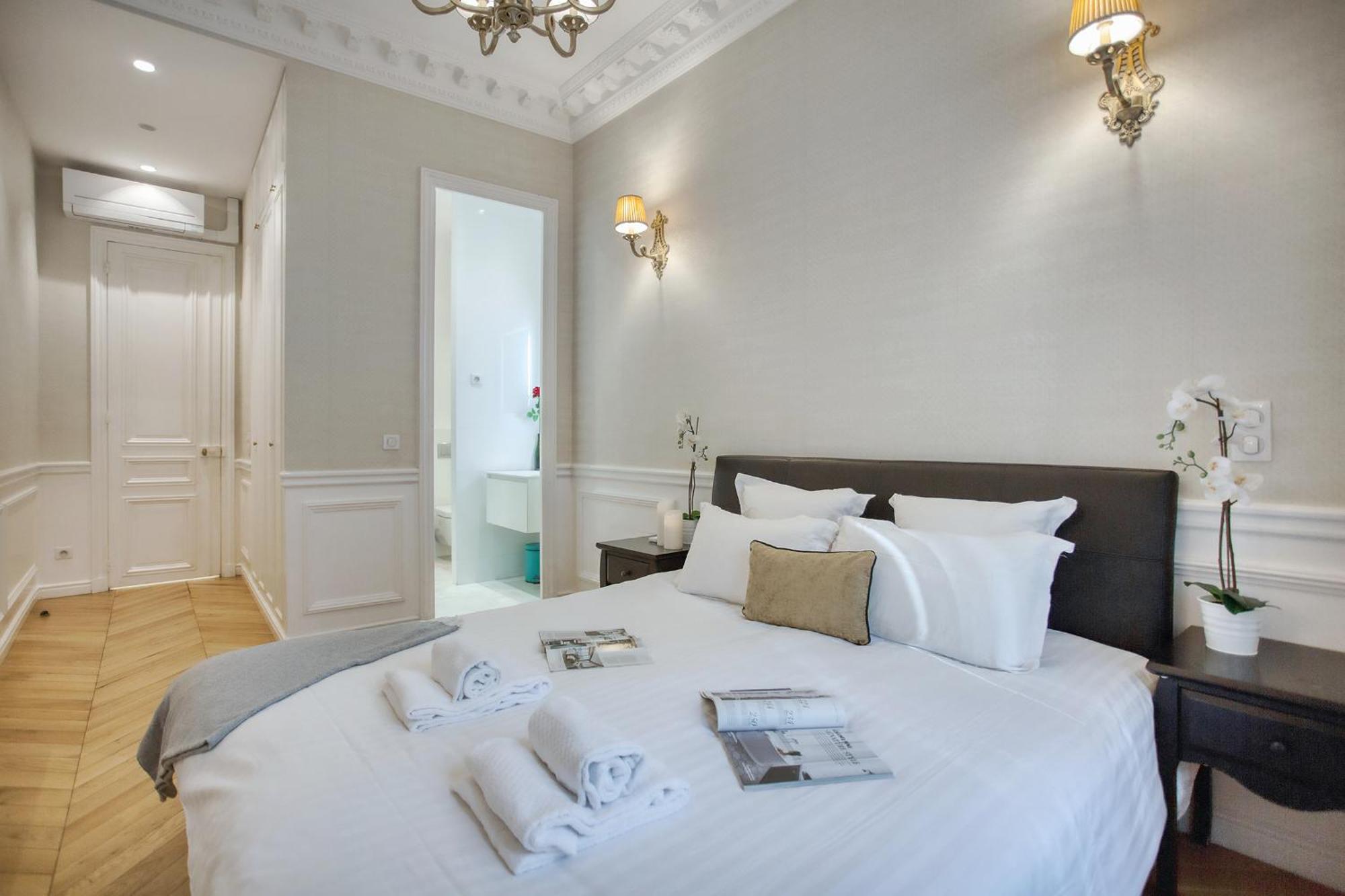 Luxueux 200M2 5Ch Champs Elysees A 1Min Perle Rare Paris Exterior photo